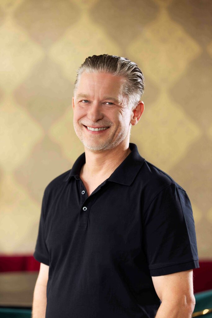 Carsten Friese - Service